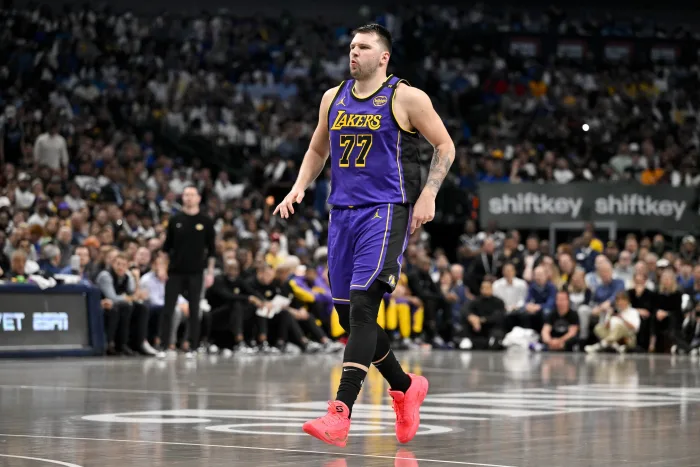 NBA-小?？偨浝砉锷m約爭議：東契奇超級頂薪懸而未決