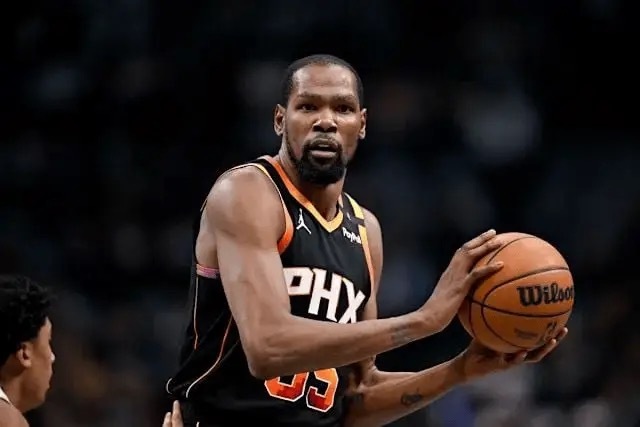 杜蘭特噴網友:你們鍵盤總經理自以為懂球,實際只會無腦噴 杜蘭特噴網友:你們鍵盤總經理自以為懂球,實際只會無腦噴