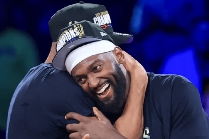 波蒂斯預(yù)計續(xù)約雄鹿,球員選項與長約皆有可能 波蒂斯預(yù)計續(xù)約雄鹿,球員選項與長約皆有可能