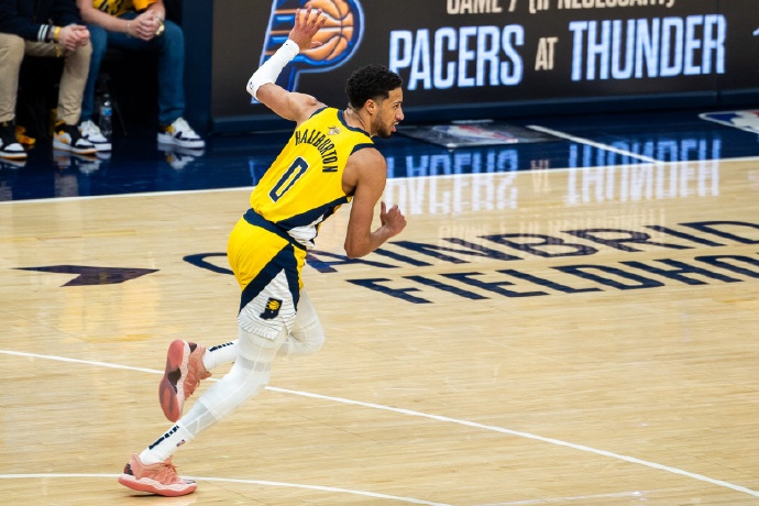 哈利伯頓帶傷出戰(zhàn) G6 且無出場(chǎng)時(shí)間限制,步行者背水一戰(zhàn)的希望之光 哈利伯頓帶傷出戰(zhàn) G6 且無出場(chǎng)時(shí)間限制,步行者背水一戰(zhàn)的希望之光