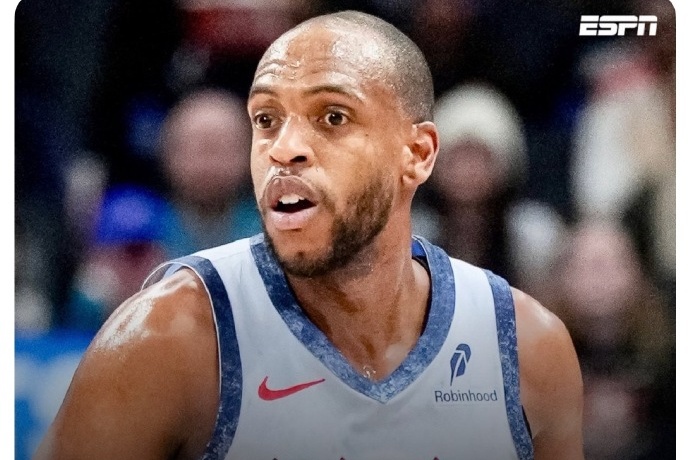 米德爾頓執(zhí)行3330萬球員選項(xiàng),留守奇才開啟新征程 米德爾頓執(zhí)行3330萬球員選項(xiàng),留守奇才開啟新征程