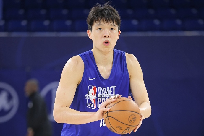 9 年后,中國球員再登 NBA 選秀舞臺 9 年后,中國球員再登 NBA 選秀舞臺