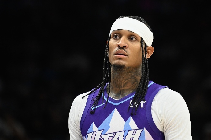 爵士買斷克拉克森,開啟球隊重建新篇章 爵士買斷克拉克森,開啟球隊重建新篇章