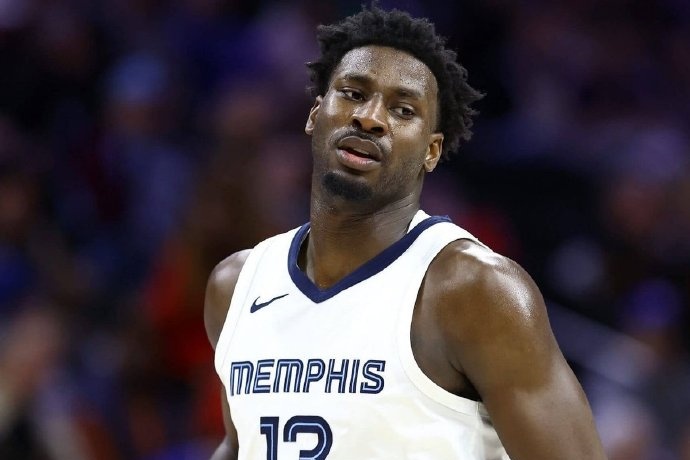 杰克遜打野球受傷需手術,昨日剛完成頂薪續約 杰克遜打野球受傷需手術,昨日剛完成頂薪續約