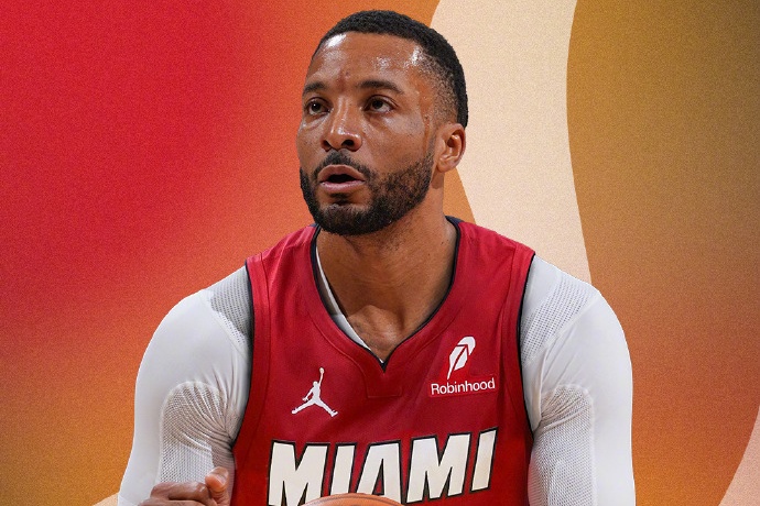 諾曼·鮑威爾轉(zhuǎn)投新經(jīng)紀公司：開啟職業(yè)生涯新階段