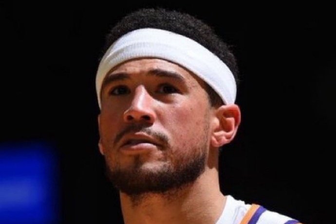 布克新賽季將出任太陽全職控衛:轉型與挑戰并存 ? 布克新賽季將出任太陽全職控衛:轉型與挑戰并存 ?